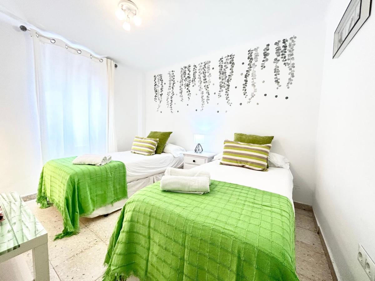 Cozy Town House With Terrace And Free Wifi Villa Ronda Luaran gambar