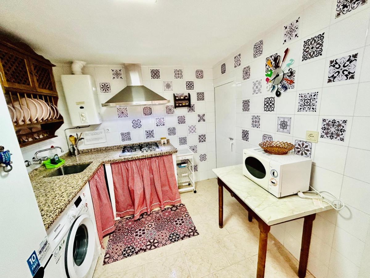 Cozy Town House With Terrace And Free Wifi Villa Ronda Luaran gambar