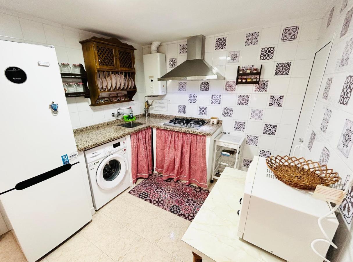 Cozy Town House With Terrace And Free Wifi Villa Ronda Luaran gambar